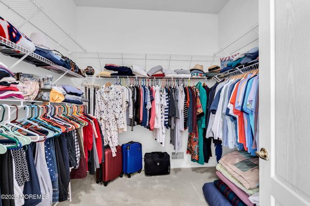 7 Brightwinds Court, Lakewood, NJ 08701