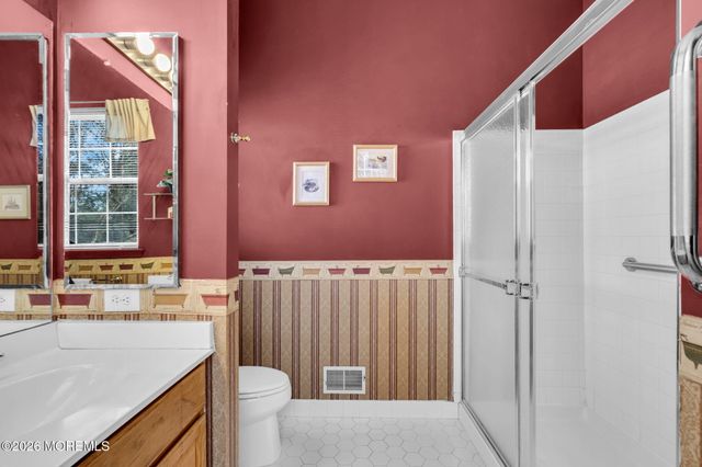 7 Brightwinds Court, Lakewood, NJ 08701