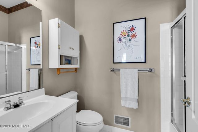 7 Brightwinds Court, Lakewood, NJ 08701