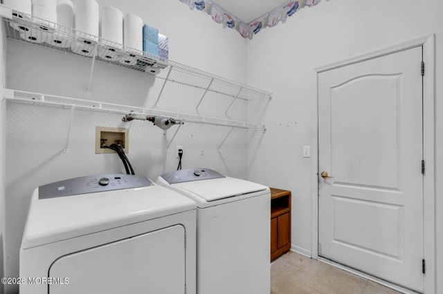 7 Brightwinds Court, Lakewood, NJ 08701