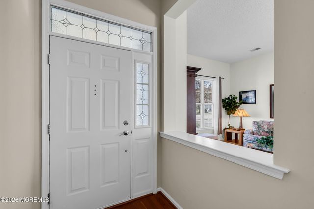 7 Brightwinds Court, Lakewood, NJ 08701