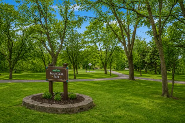 4538 Quantico Lane N, Plymouth, MN 55446