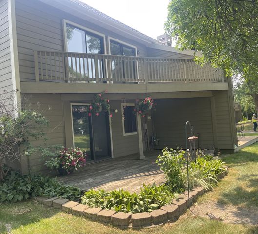 4538 Quantico Lane N, Plymouth, MN 55446