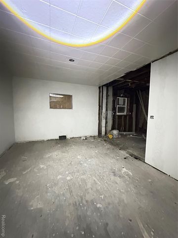 4816 Glenn Avenue, Flint, MI 48505