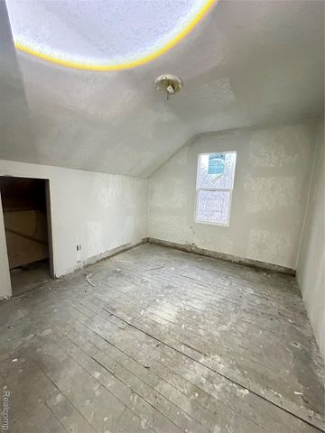 4816 Glenn Avenue, Flint, MI 48505