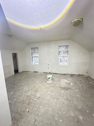 4816 Glenn Avenue, Flint, MI 48505