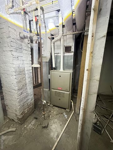 4816 Glenn Avenue, Flint, MI 48505