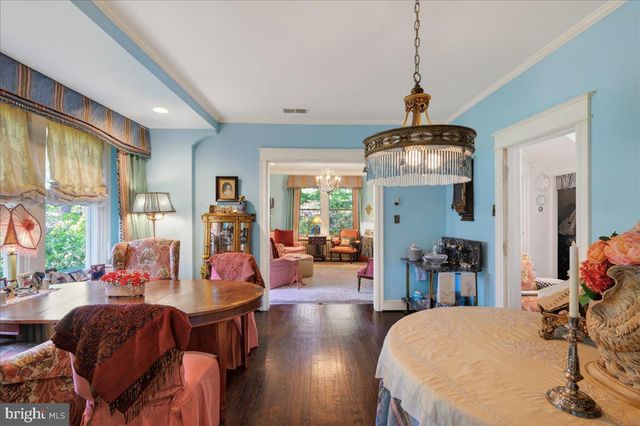 5420 MACARTHUR BLVD NW, Washington, DC 20016