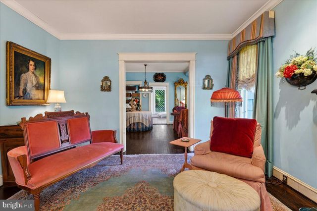 5420 MACARTHUR BLVD NW, Washington, DC 20016