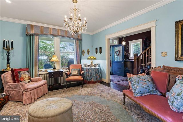 5420 MACARTHUR BLVD NW, Washington, DC 20016