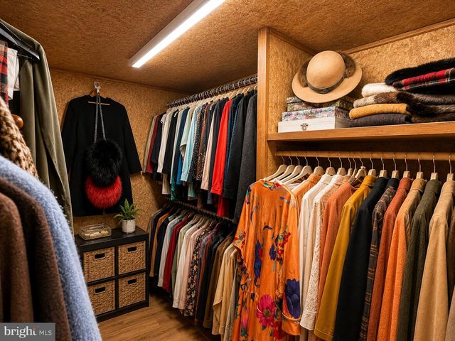 5420 MACARTHUR BLVD NW, Washington, DC 20016