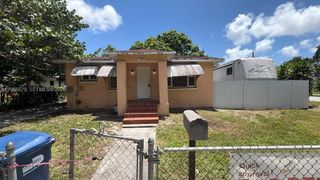 7305 NW 17th Court ., Miami, FL 33147