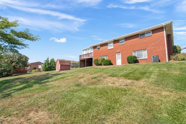 2023 Sylvan Ave, Latrobe, PA 15650