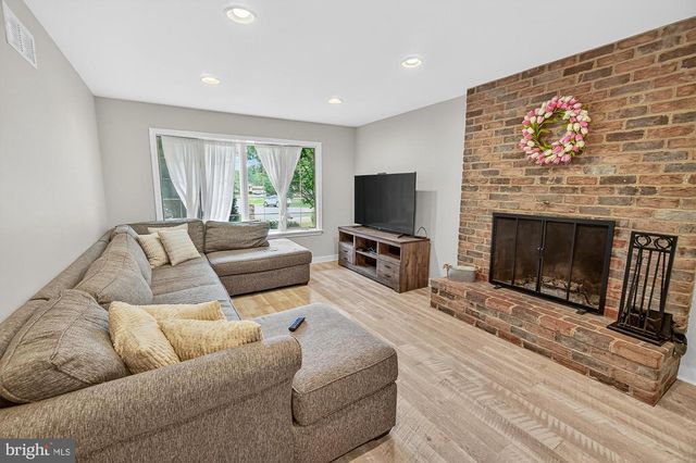 8000 GLENDALE CT, Frederick, MD 21702