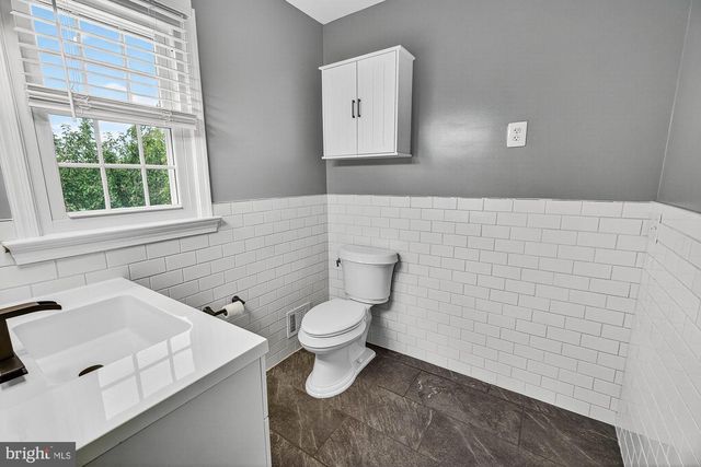 8000 GLENDALE CT, Frederick, MD 21702
