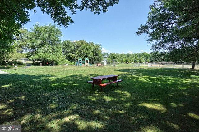 8000 GLENDALE CT, Frederick, MD 21702
