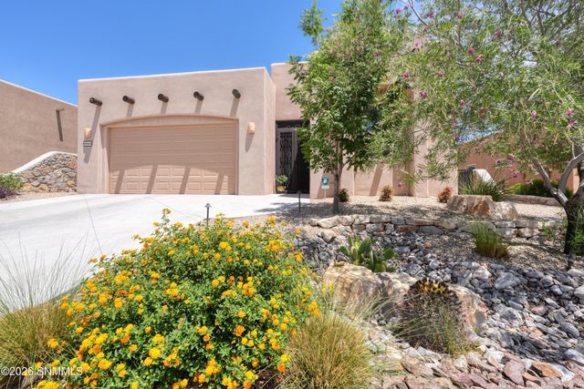 8164 Willow Bloom Circle, Las Cruces, NM 88007