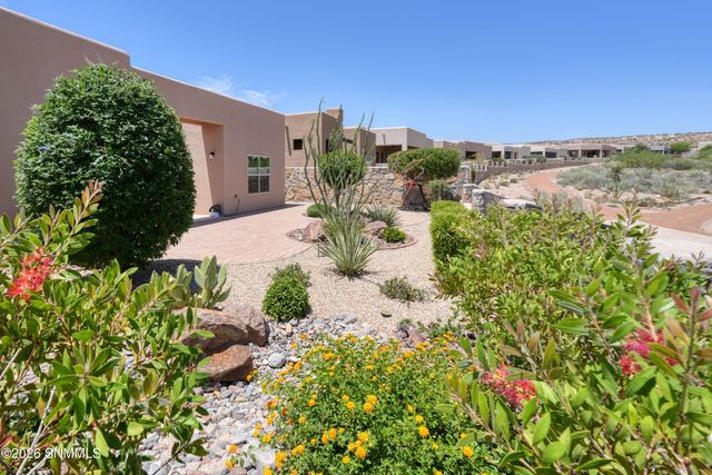 8164 Willow Bloom Circle, Las Cruces, NM 88007