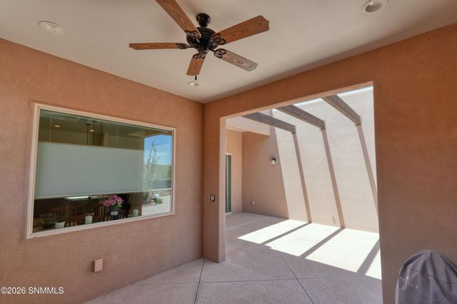 8164 Willow Bloom Circle, Las Cruces, NM 88007