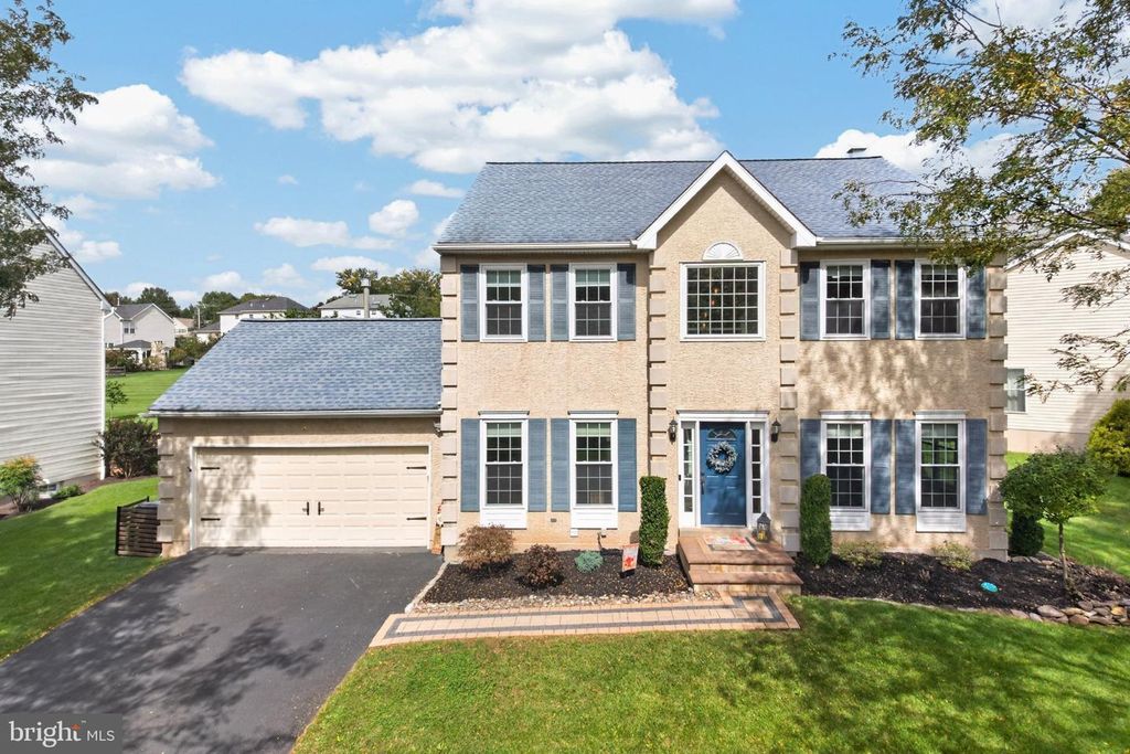 47 MALSBY DR, ROYERSFORD, PA 19468 — exterior