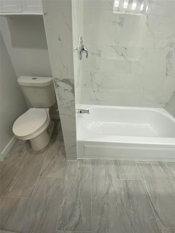 6305 Westward Street 145, Houston, TX 77081