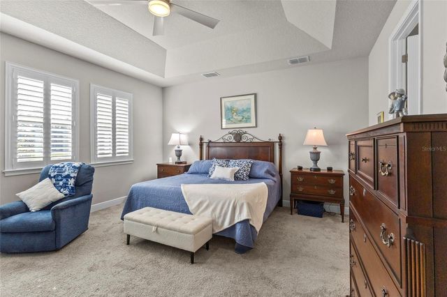 5745 LONG SHORE LOOP, Sarasota, FL 34238