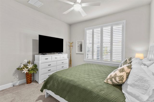 5745 LONG SHORE LOOP, Sarasota, FL 34238