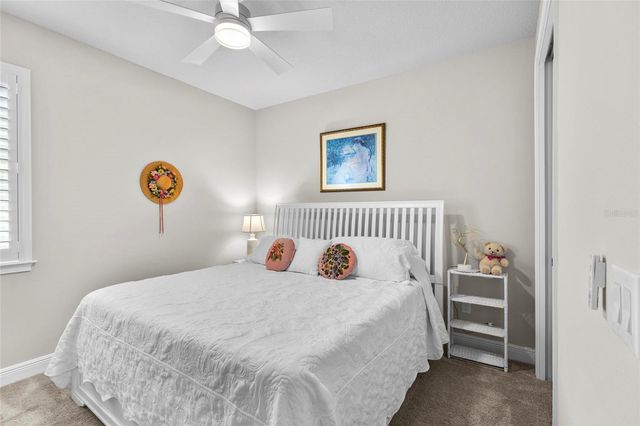 5745 LONG SHORE LOOP, Sarasota, FL 34238