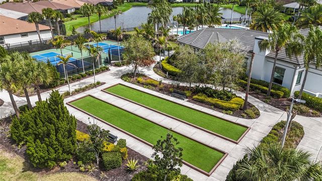 5745 LONG SHORE LOOP, Sarasota, FL 34238