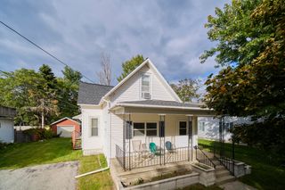 304 1st Avenue, Manistee, MI 49660