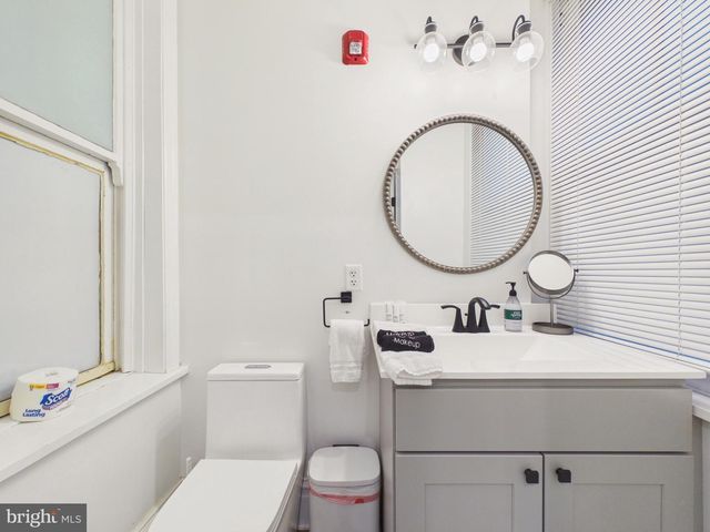 130 STATE ST, Harrisburg, PA 17101