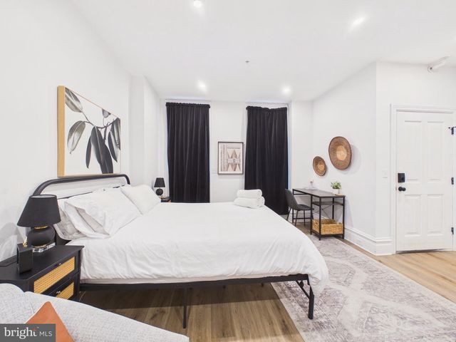 130 STATE ST, Harrisburg, PA 17101