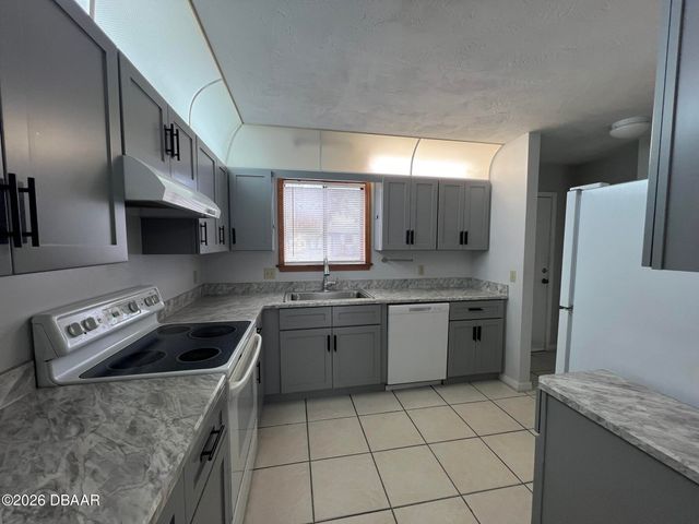 1303 Deer Springs Road, Port Orange, FL 32129