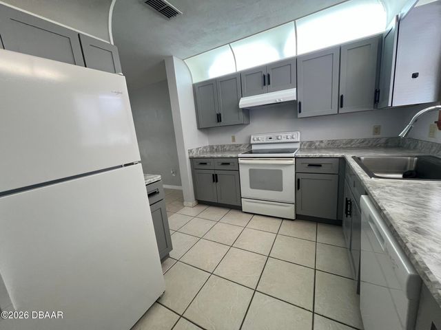 1303 Deer Springs Road, Port Orange, FL 32129