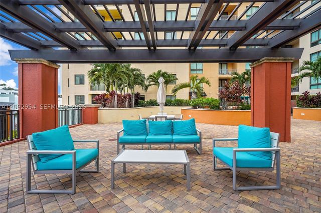 110 N Federal Hwy 1404, Fort Lauderdale, FL 33301