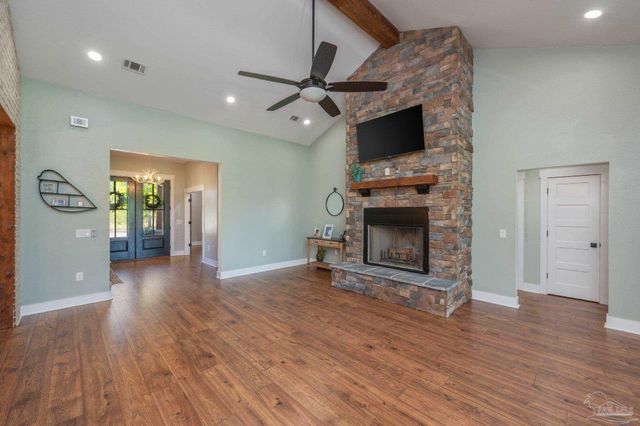 7568 Spears Crossing Ln, Pace, FL 32571