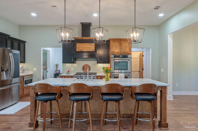 7568 Spears Crossing Ln, Pace, FL 32571