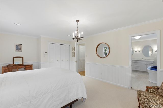 4 Waterview Lane, East Setauket, NY 11733