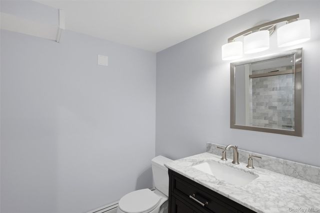 4 Waterview Lane, East Setauket, NY 11733