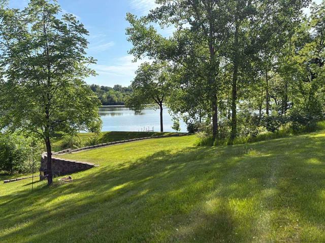 1201 Bayshore Drive, Antioch, IL 60002