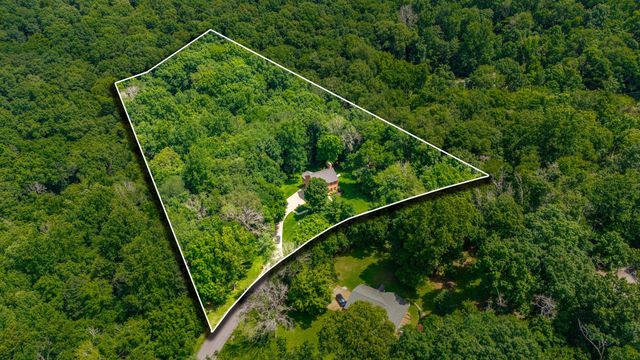 4463 Heath Rd, Nashville, TN 37221