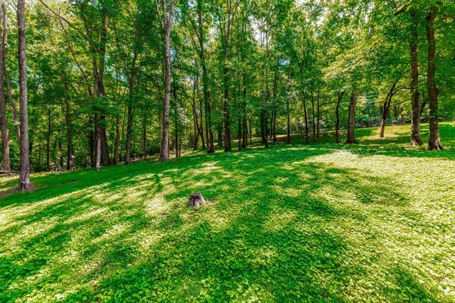 4463 Heath Rd, Nashville, TN 37221