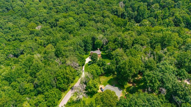 4463 Heath Rd, Nashville, TN 37221