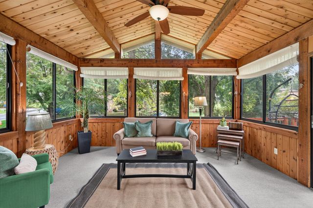 15918 Island View Road NW, Prior Lake, MN 55372
