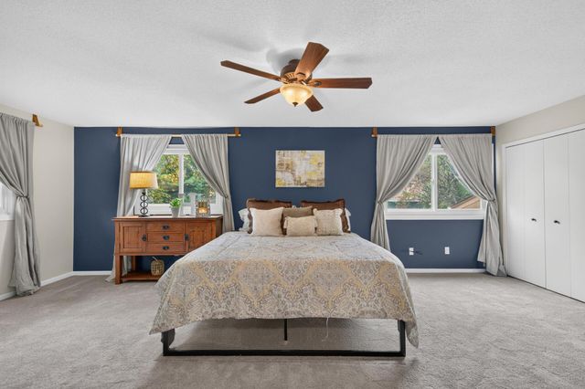 15918 Island View Road NW, Prior Lake, MN 55372