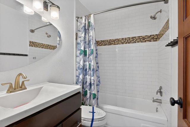 48747 Sageflower Lane, Palm Desert, CA 92260