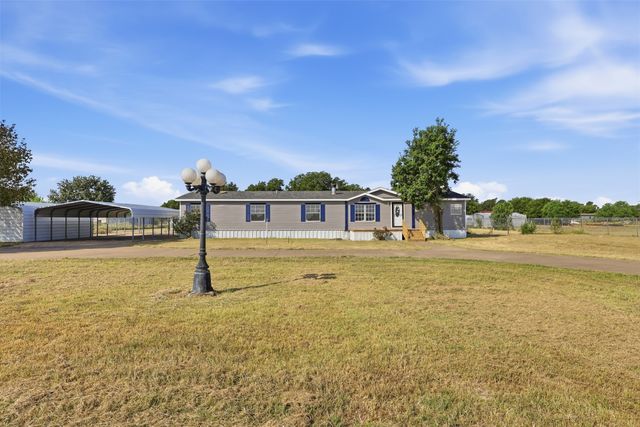 9606 Diamond Avenue, Kaufman, TX 75142