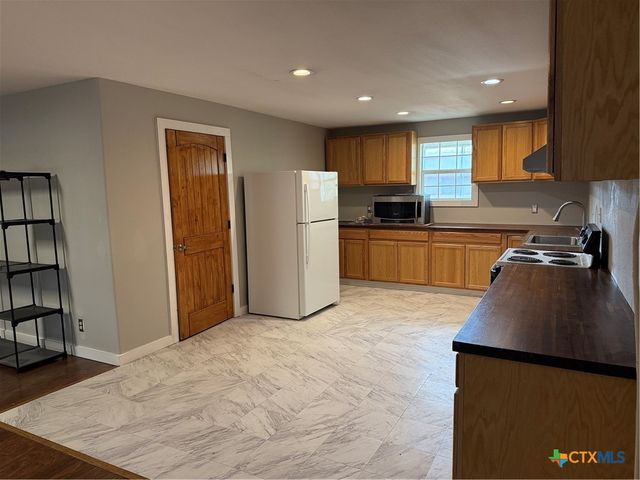 2312 Tibiletti Drive, Victoria, TX 77901