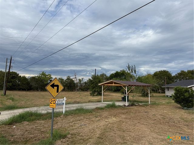 2312 Tibiletti Drive, Victoria, TX 77901