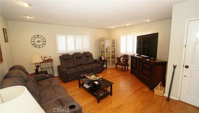 10538 Gerald, Granada Hills, CA 91344